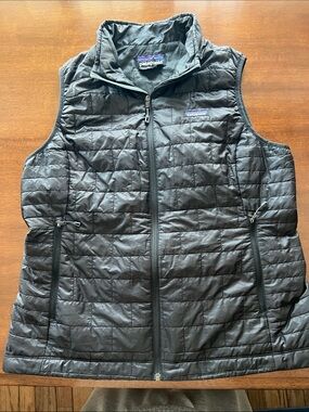 Patagonia Black Quilted Insulated Vest